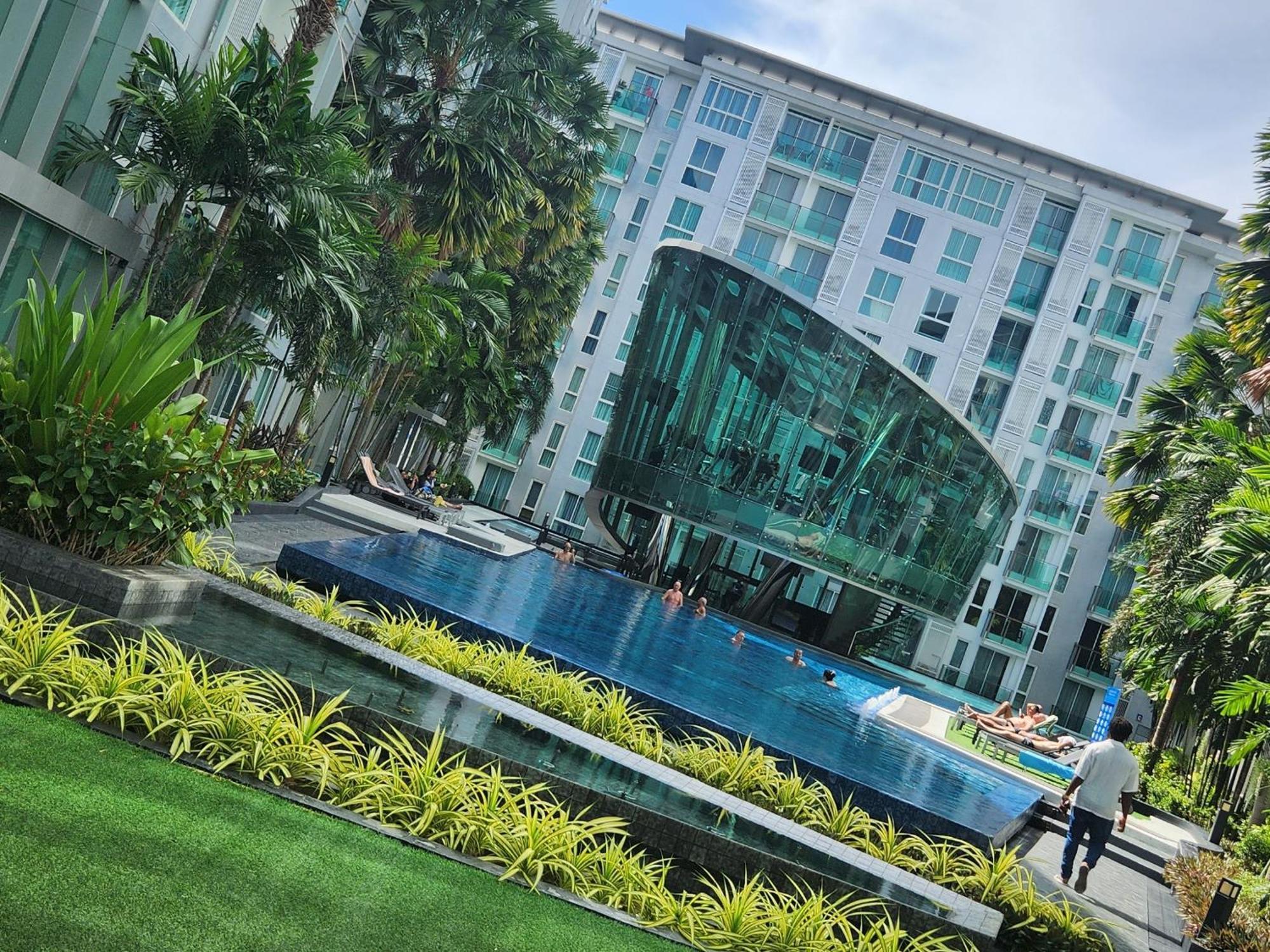 City Center Residentes Ccr Pattaya Y Buitenkant foto